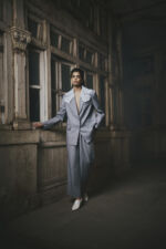 Rise Front Embroidery Grey Pant Suit - Image 5