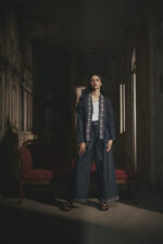 Amoret Front Through Relaxed Co-ordinates - Image 5