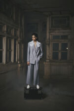 Rise Front Embroidery Grey Pant Suit - Image 6