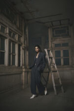 Black Diamond Swing Earring - Image 4