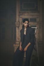 Black Diamond Swing Earring - Image 2