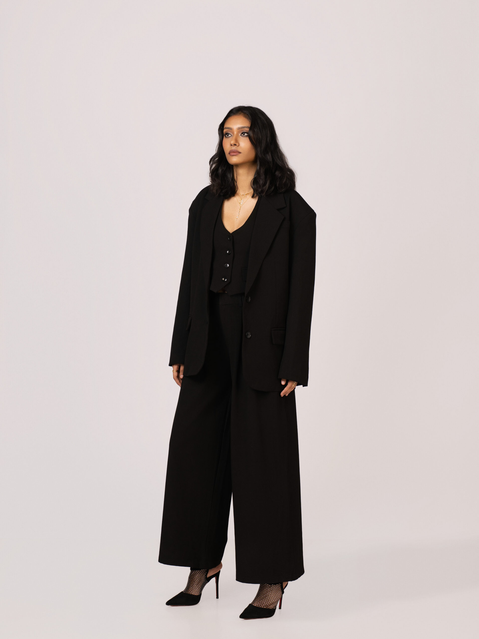 Aerly Front Through Waist Coat Pant Suit - Image 3