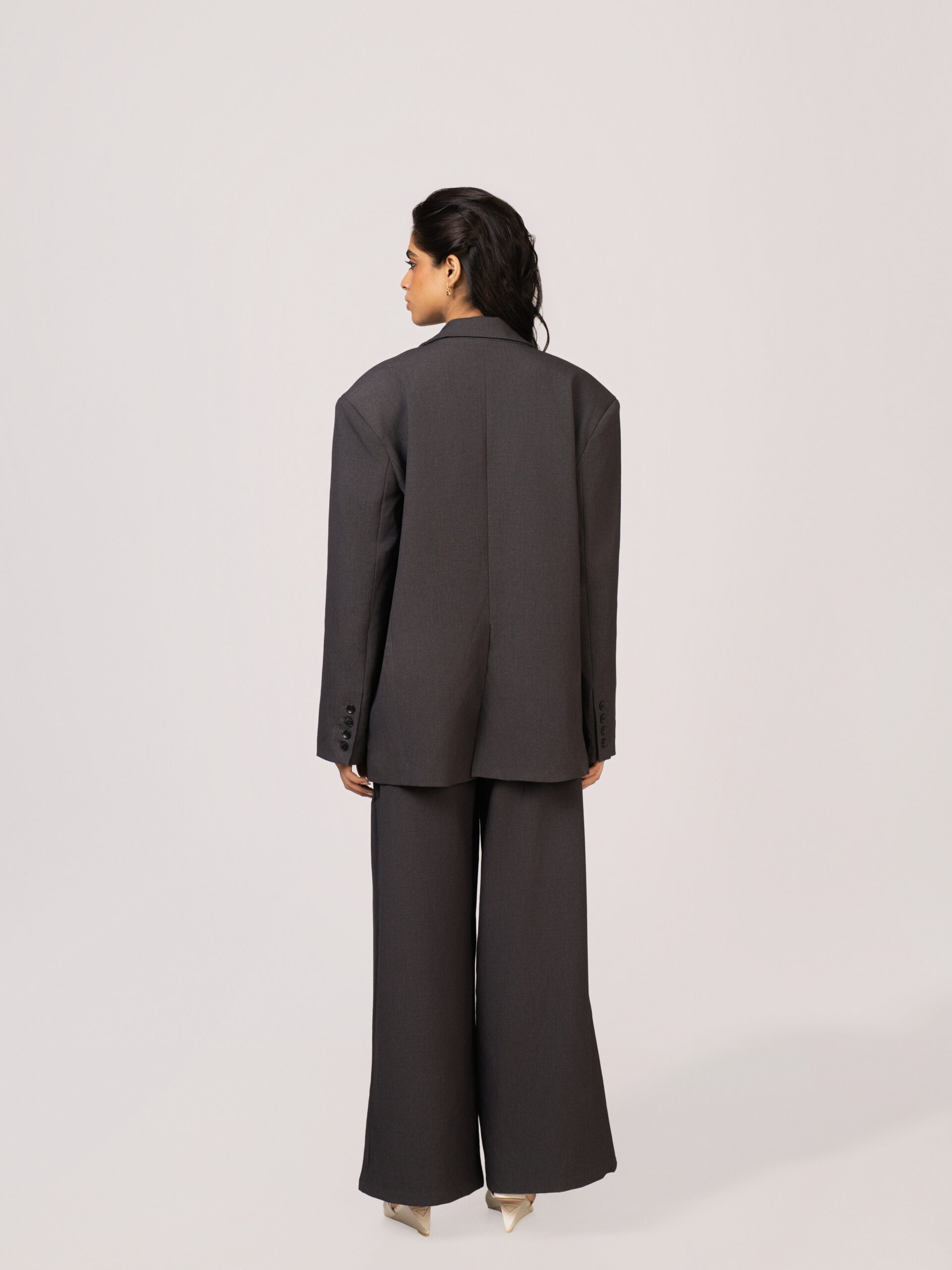 Aerly Front Through Waist Coat Pant Suit - Image 2