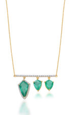 Dangling Kite Emerald Bar Necklace